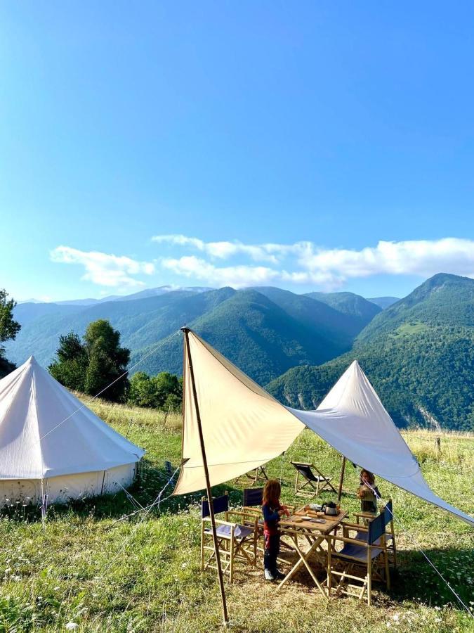 Hotel Lodg'Ing Secret Camp Ariege Lordat Exteriér fotografie