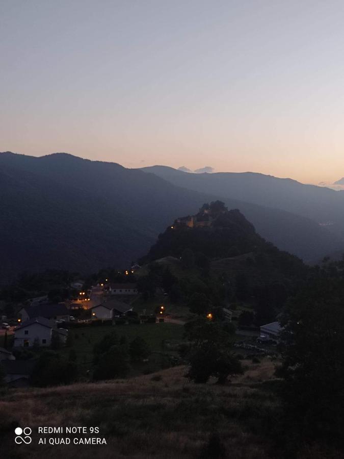 Hotel Lodg'Ing Secret Camp Ariege Lordat Exteriér fotografie